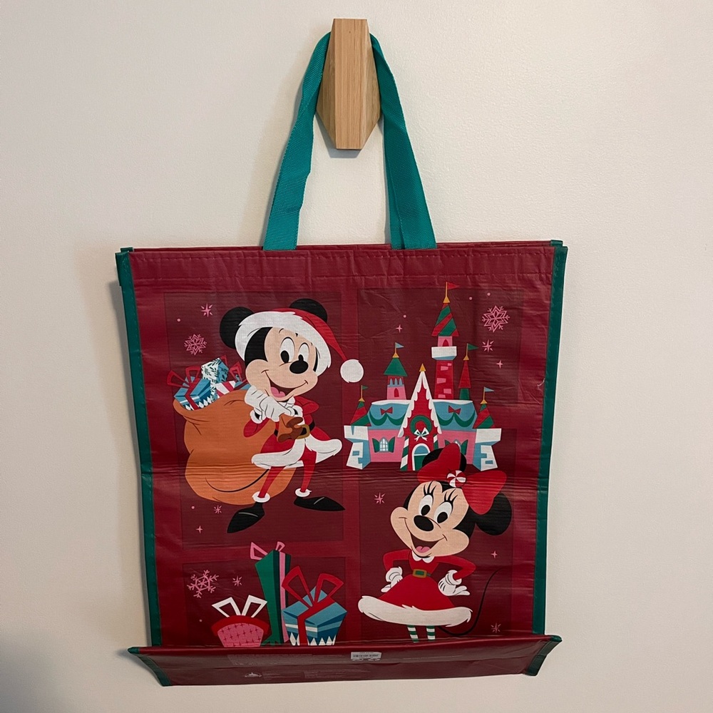 SOLD | ✨FWP $25+✨ Disney Store Christmas Reusable Bag - Picture 4 of 4